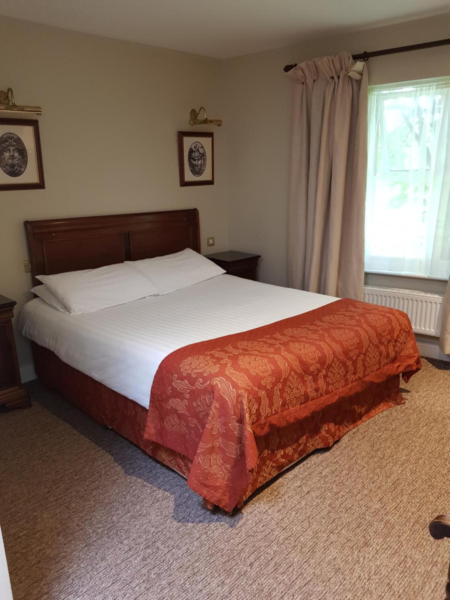 Jbs Bar & Guest Accommodation Kilkenny Room photo